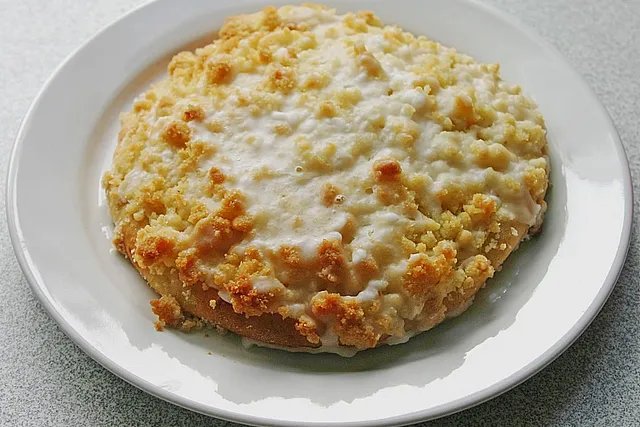 Hefeteiggebäck mit Streuseln