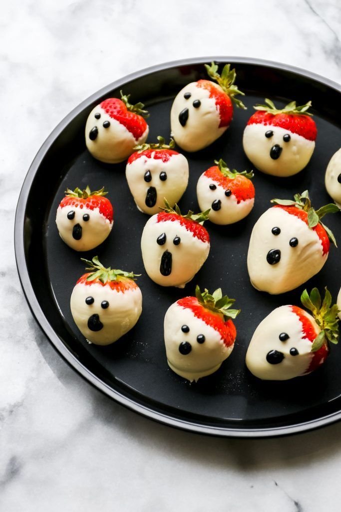 Easy Kid-Friendly Halloween Food Ideas - Strawberry Ghosts