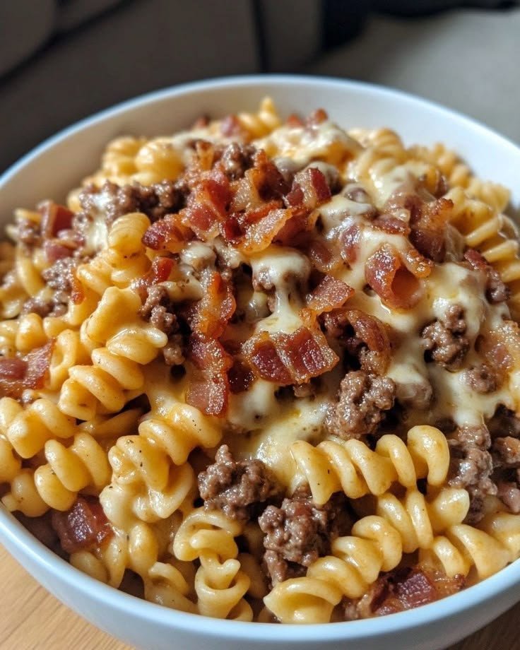 Loaded Bacon Cheeseburger Pasta