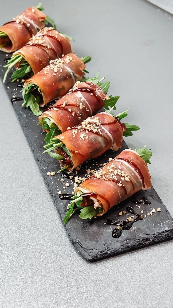Geburtstag kaltes buffet | Geburtstag feiern ideen essen, Fingerfood erwachsene, Rucola schinken