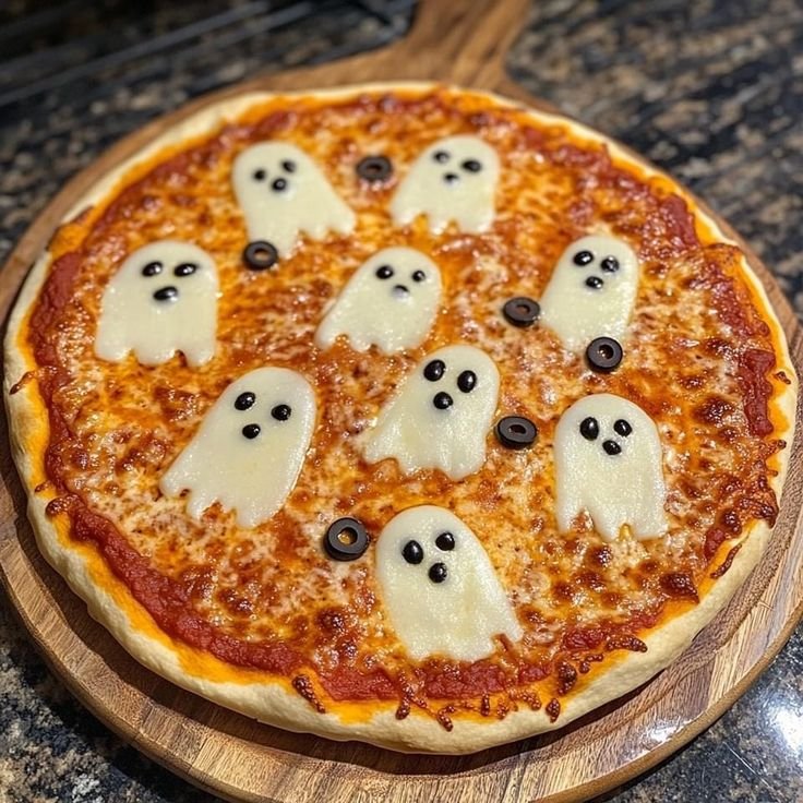 Cuisine halloween facile | Halloween sleepover, Fun halloween food, Halloween food ideas