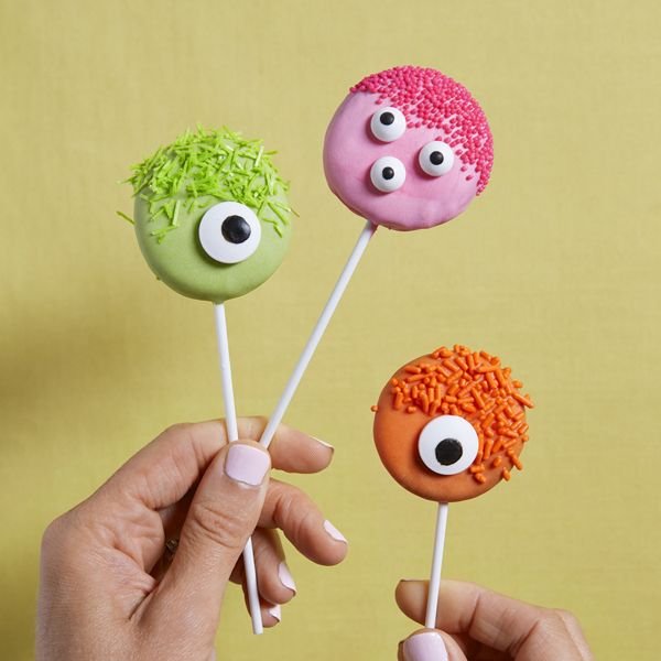 Play with Your Food: Halloween Cookie Pops