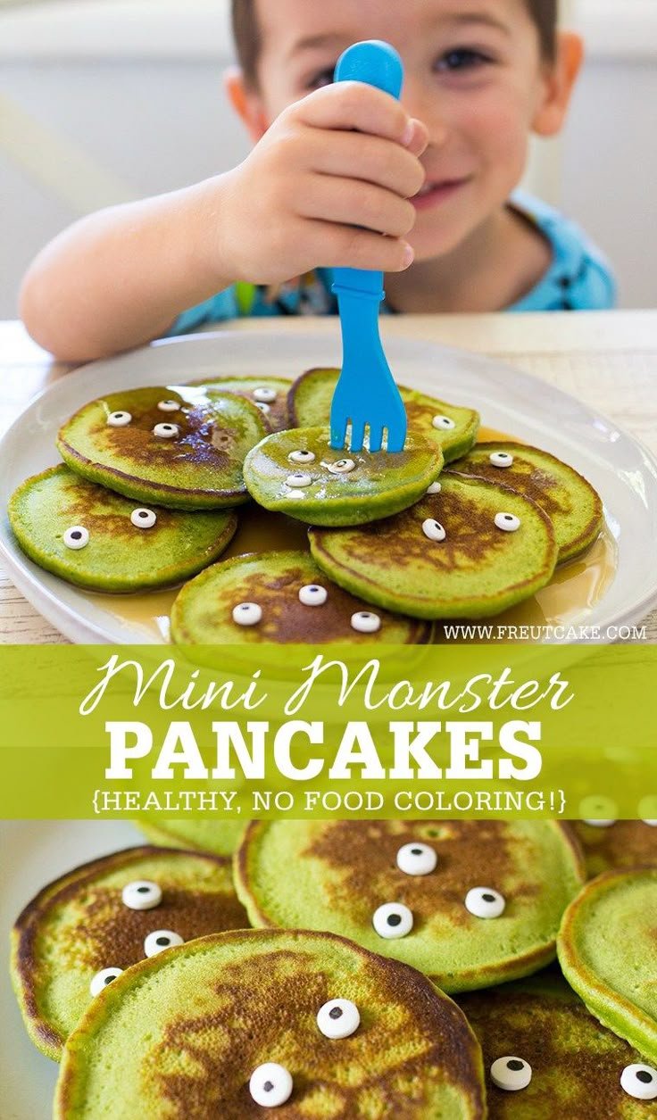 Halloween themed pancakes | Halloween recipes breakfast, Kids halloween breakfast ideas, Monster pancakes