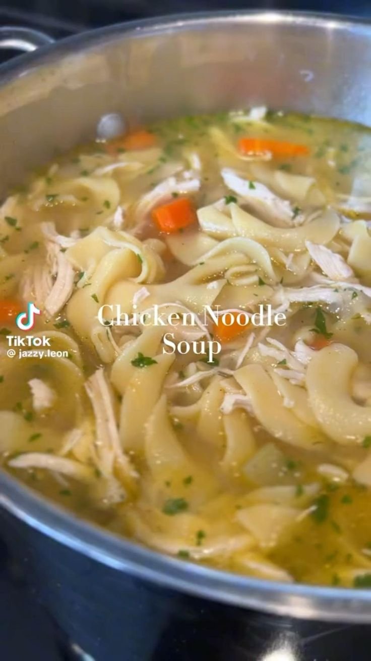 Best chicken noodle soup | Cooking recipes for dinner, Homemade soup recipe, Soup recipes chicken noodle