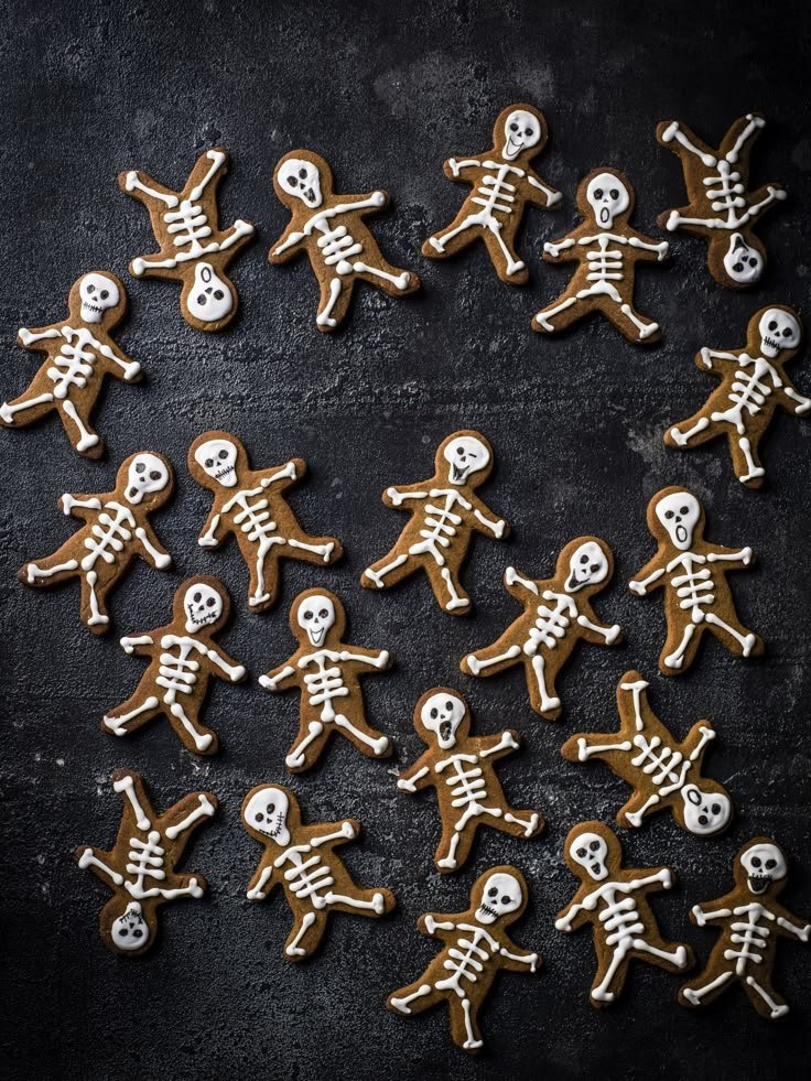 Skeleton gingerbread men
