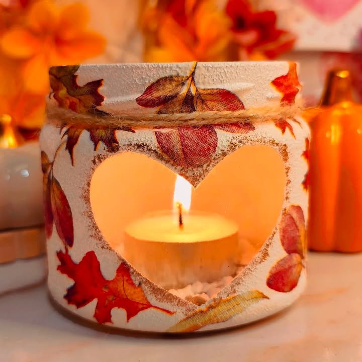 An old glass jar, a beautiful autumn napkin, and a little creativity can turn it into cozy fall decor! 🍁❤️

The candlelight shines through the heart-shaped opening, creating a warm and magical autumn...